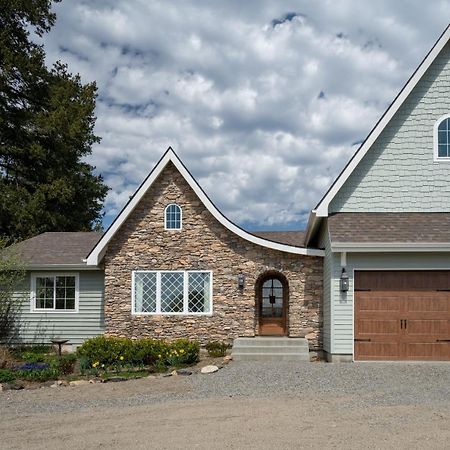 Country Cottage Basement Apartment Hayden 외부 사진