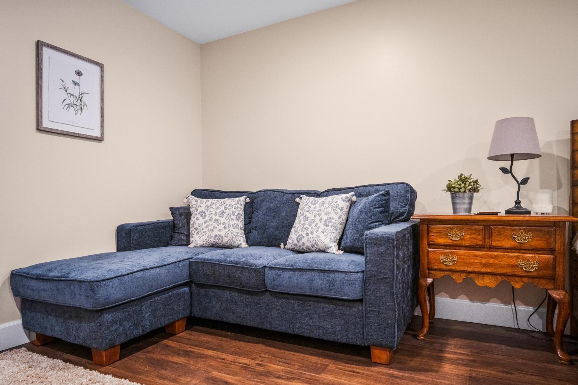 Country Cottage Basement Apartment Hayden 외부 사진