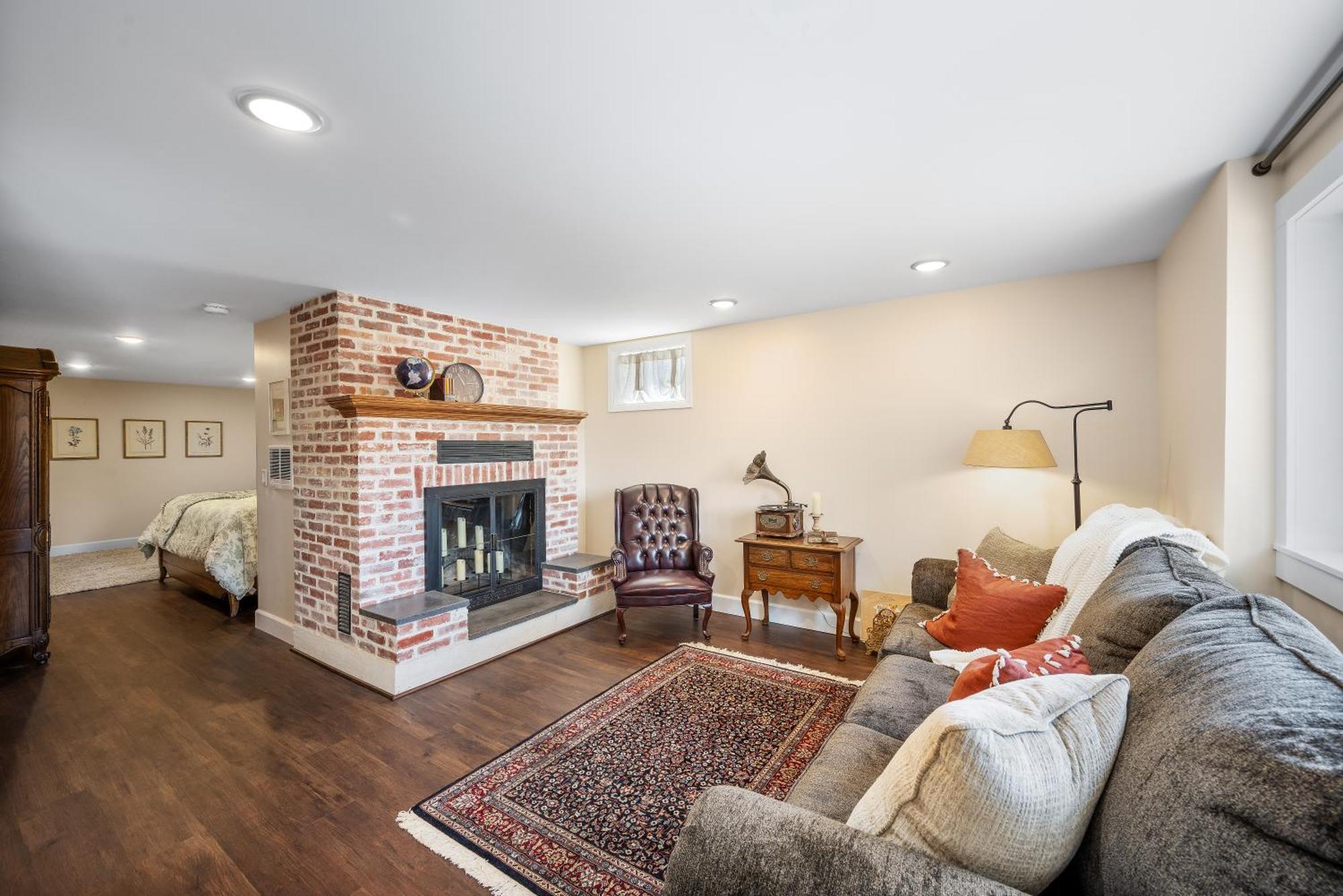 Country Cottage Basement Apartment Hayden 외부 사진